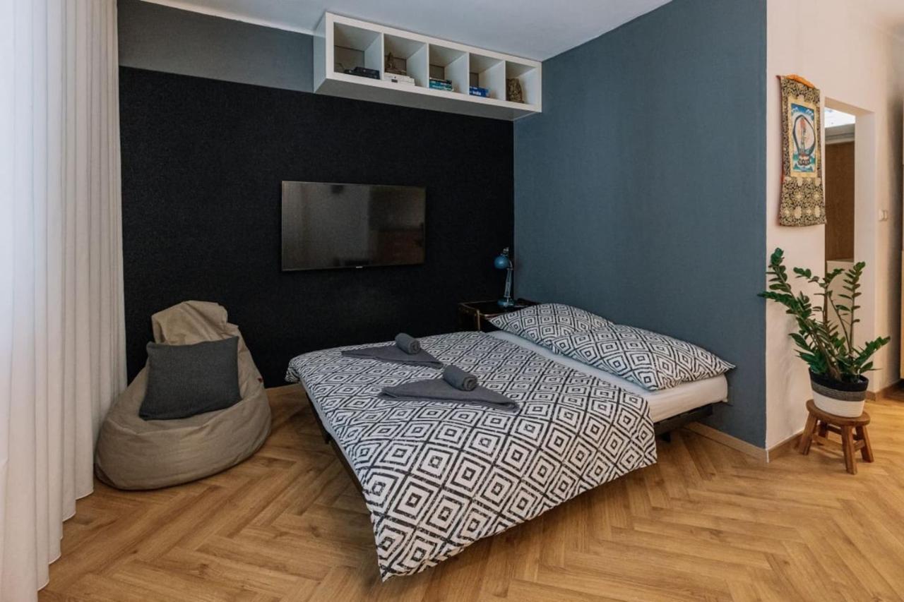 Stadiumside Studio Apartamento Bratislava Exterior foto